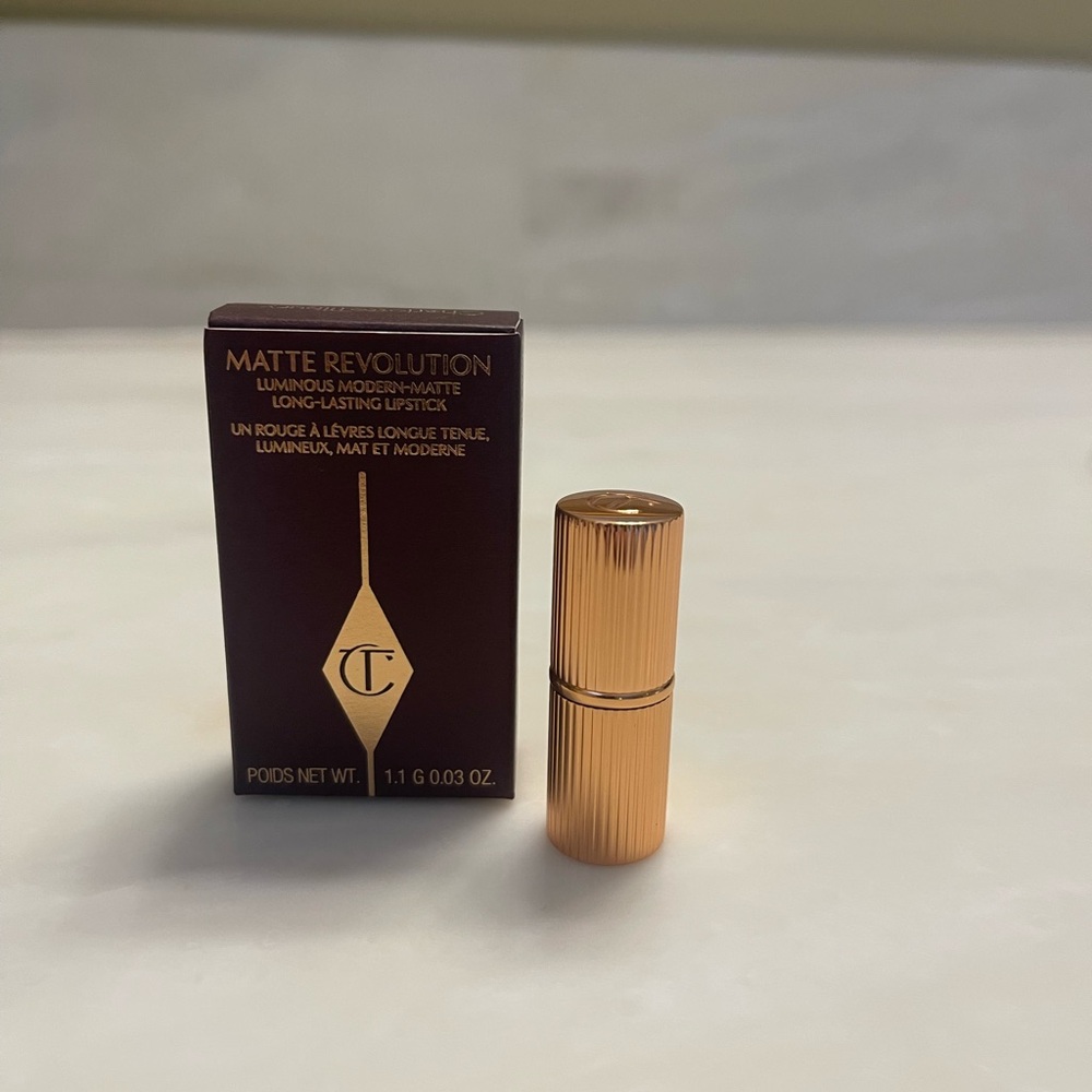 Charlotte Tilbury Matte Revolution Lipstick MINI Travel Size 0.03 oz Pillow Talk